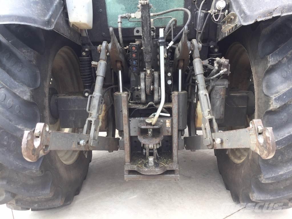 Valtra N123 Τρακτέρ