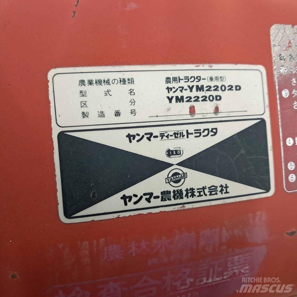 Yanmar YM 2220D Τρακτέρ