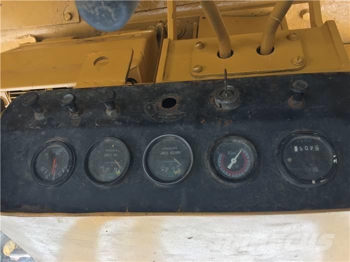 CAT D 7 G Μπουλντόζες με ερπύστριες