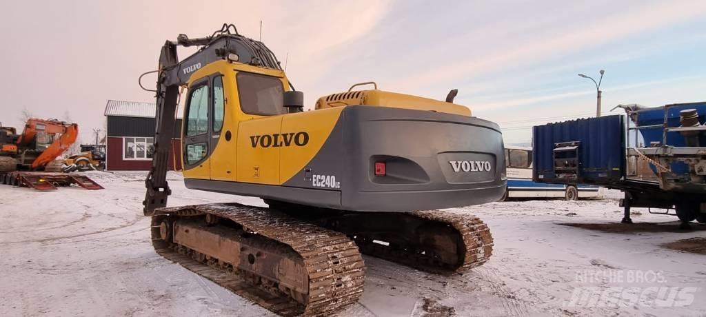 Volvo EC 240 C L Εκσκαφείς με ερπύστριες