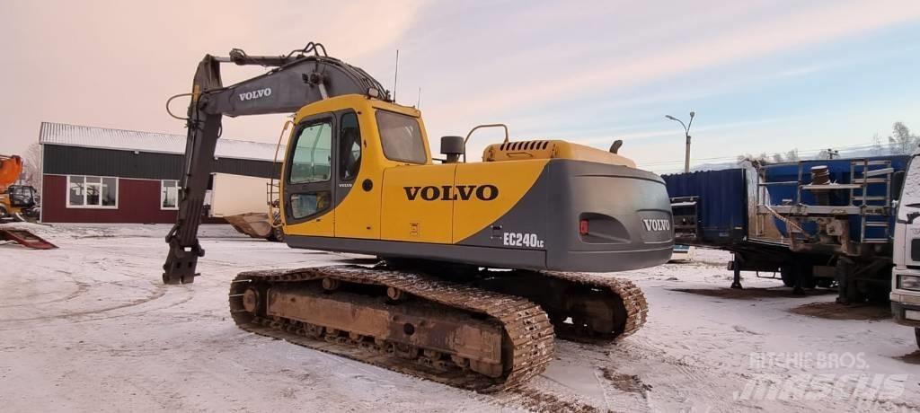 Volvo EC 240 C L Εκσκαφείς με ερπύστριες