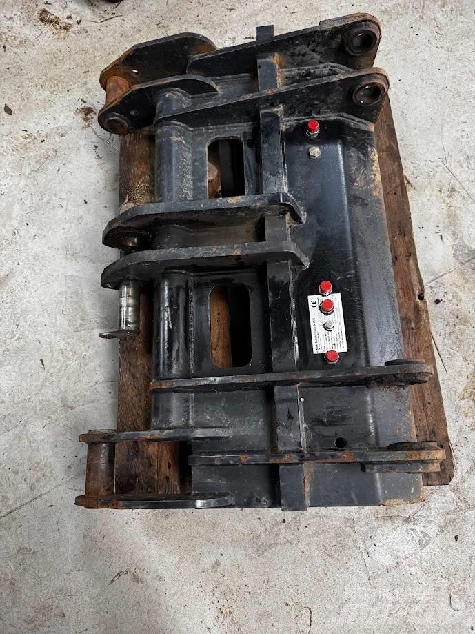 Terex TL 80 Ταχυσύνδεσμοι