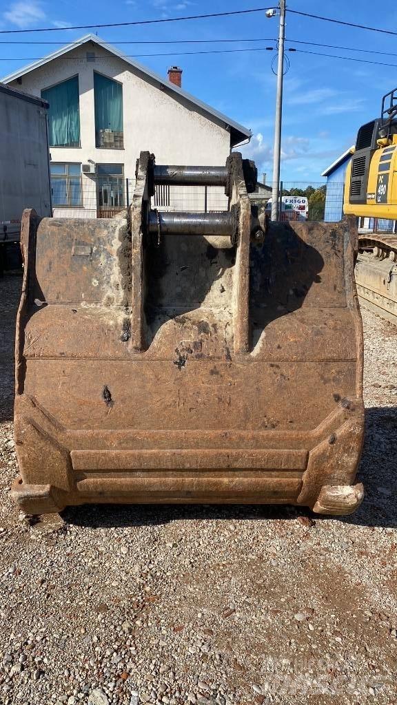 Komatsu 490 LCD-11 Εκσκαφείς με ερπύστριες
