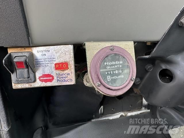 Freightliner FL 80 Φορτηγά Ανατροπή
