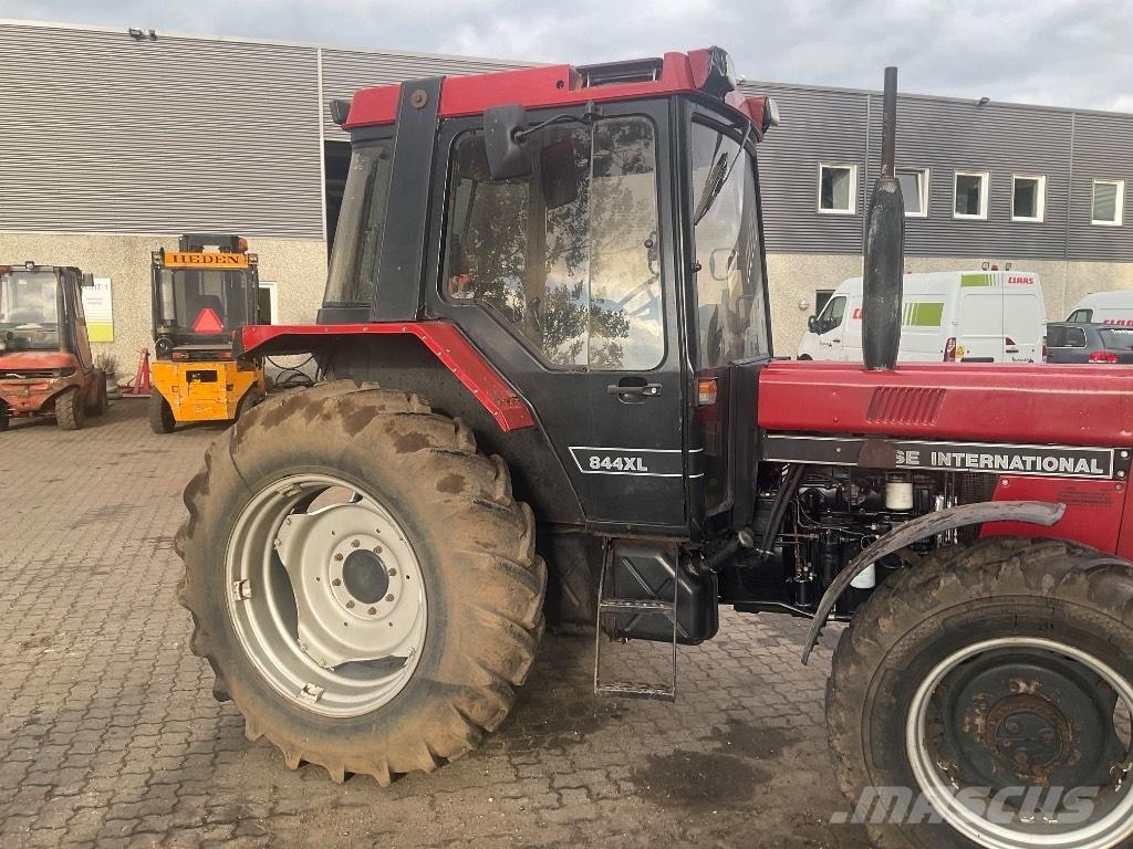 Case IH 844 xla Τρακτέρ