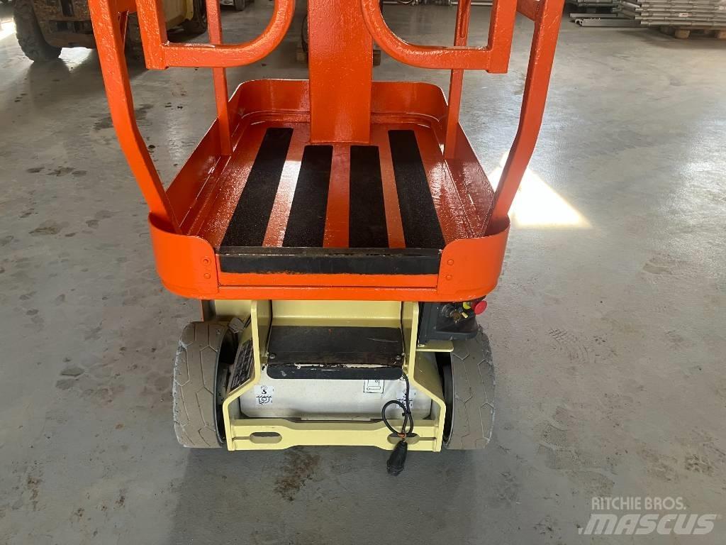 JLG 1230 ES Ανυψωτήρες με κατακόρυφους πυλώνες