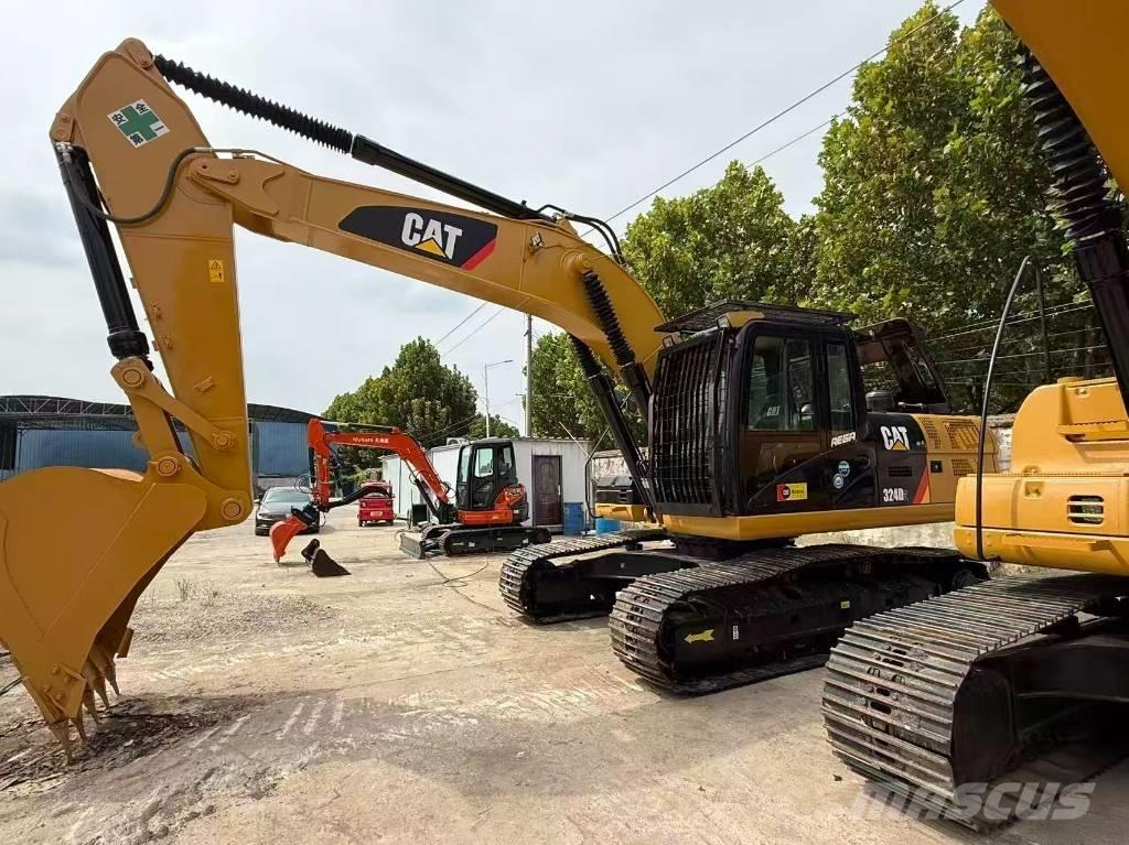 CAT 324 Εκσκαφείς με ερπύστριες
