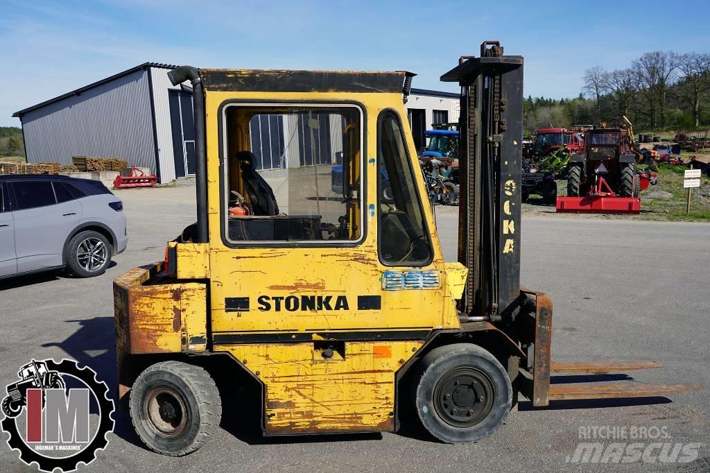 Stocka 2050 - Truck Πετρελαιοκίνητα Κλαρκ