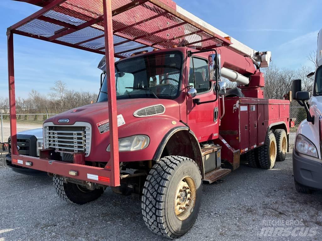 Freightliner M2-106 Εναέριες πλατφόρμες τοποθετημένες σε φορτηγό