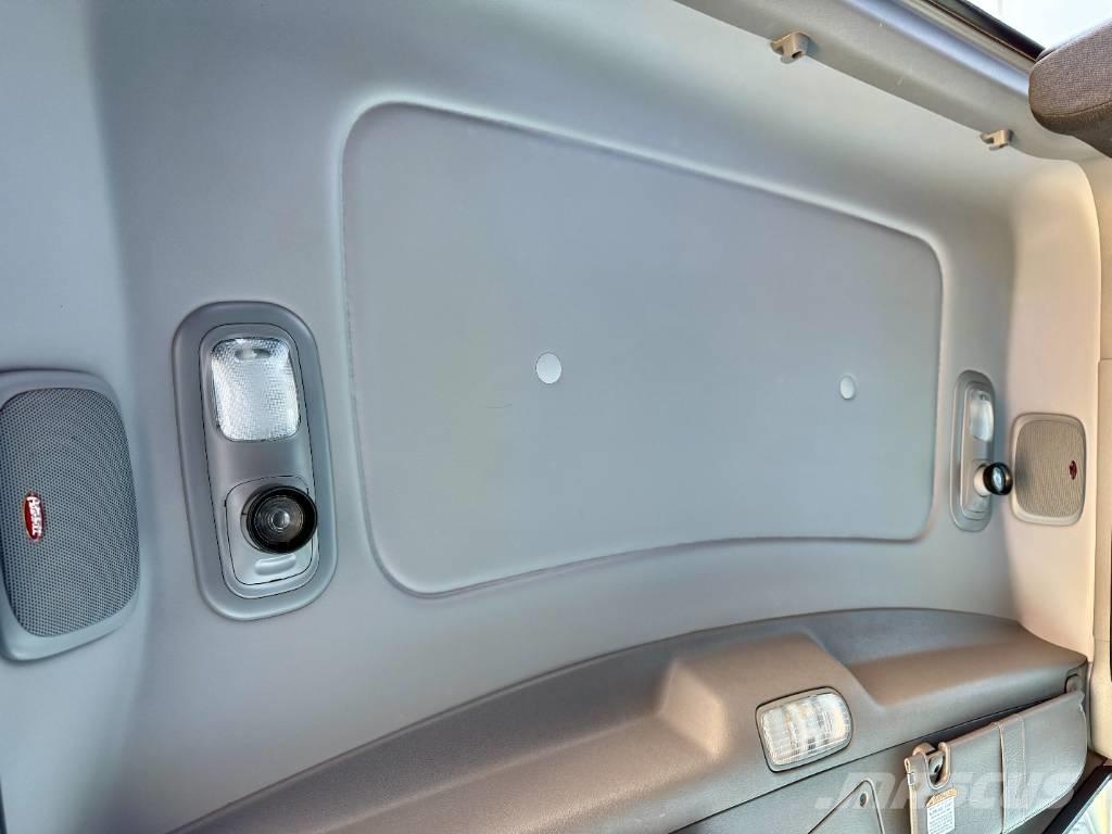 Peterbilt 389 PRIDE Τράκτορες