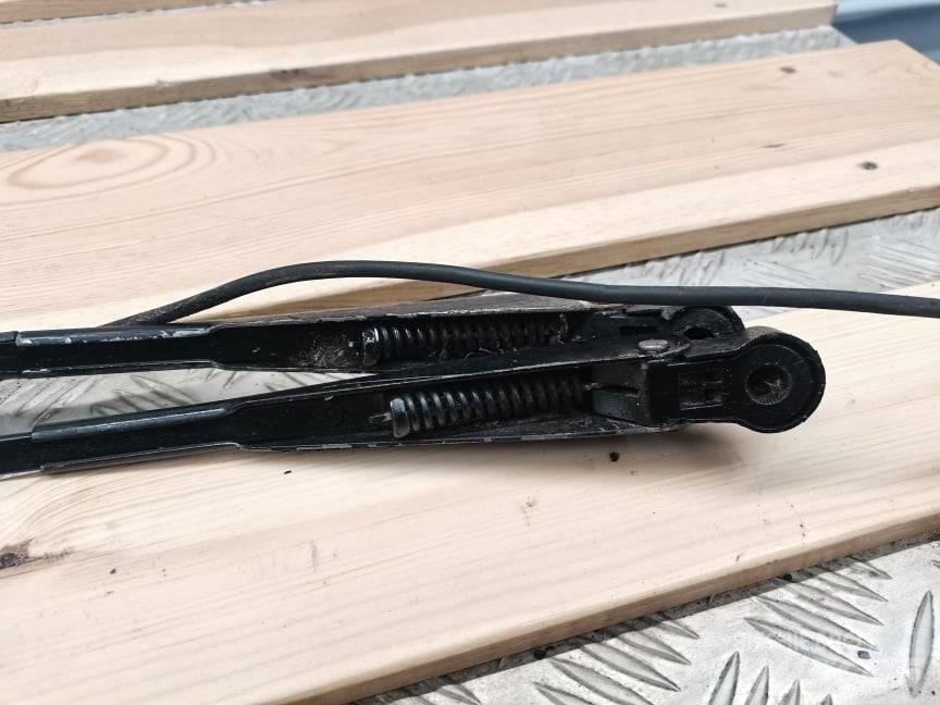 Manitou MLT .... wiper Καμπίνες και εσωτερικό