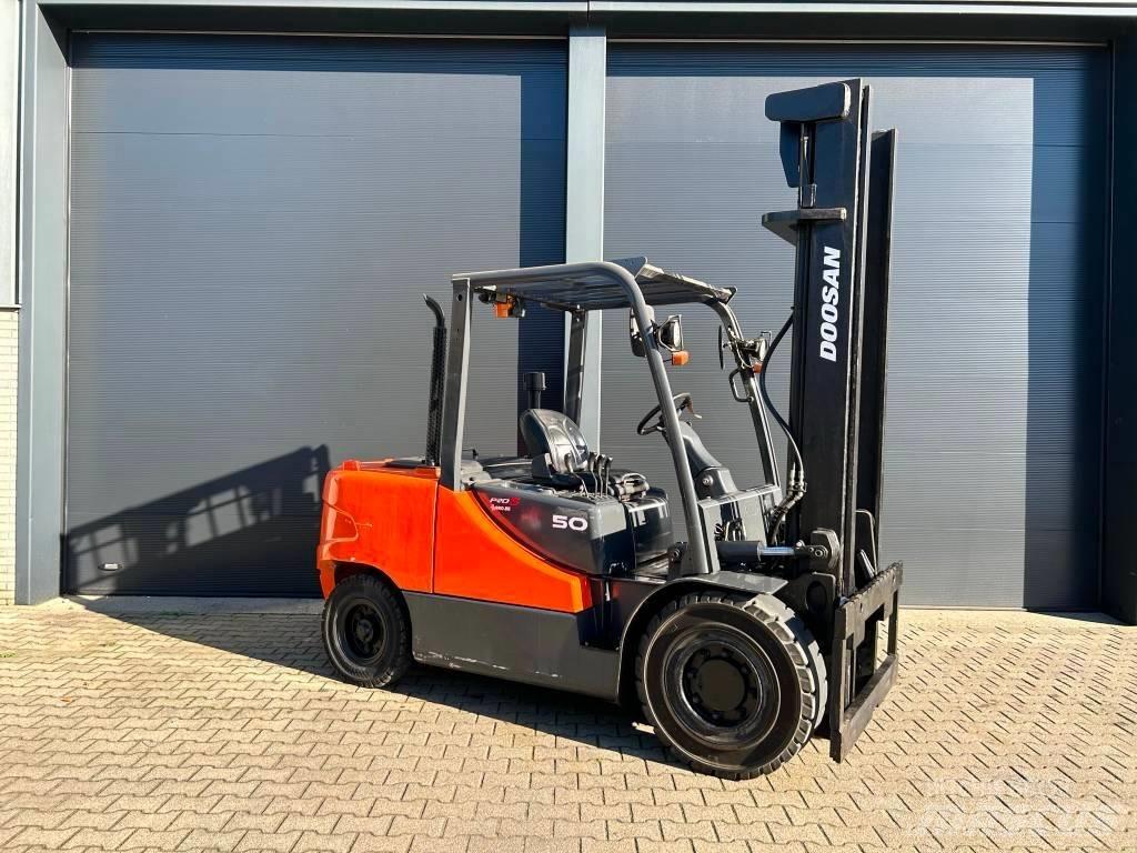 Doosan D50C-5 Πετρελαιοκίνητα Κλαρκ
