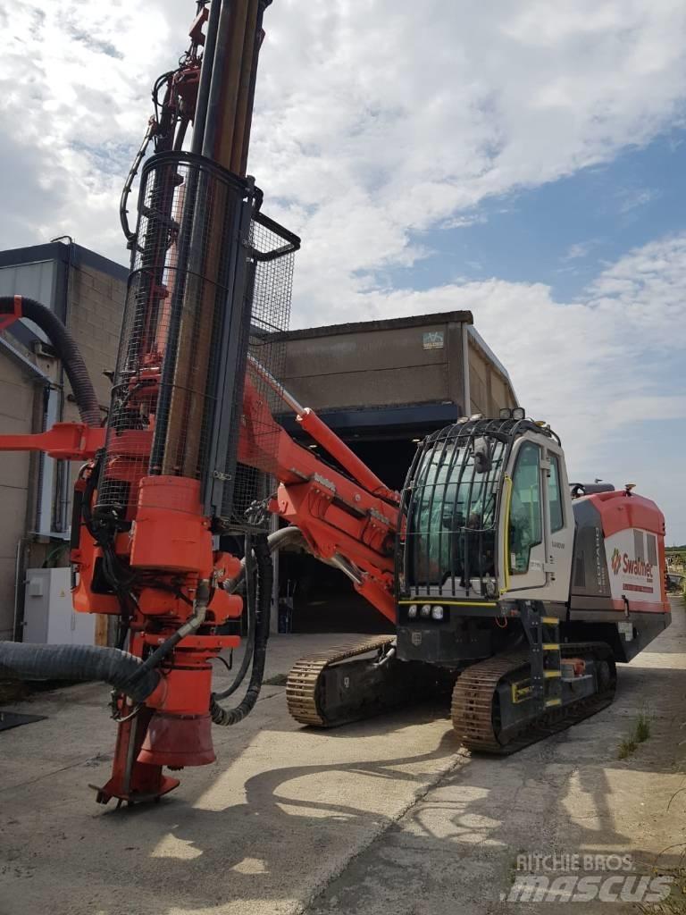 Sandvik DI 550 Εξοπλισμός επιφανειακών γεωτρήσεων