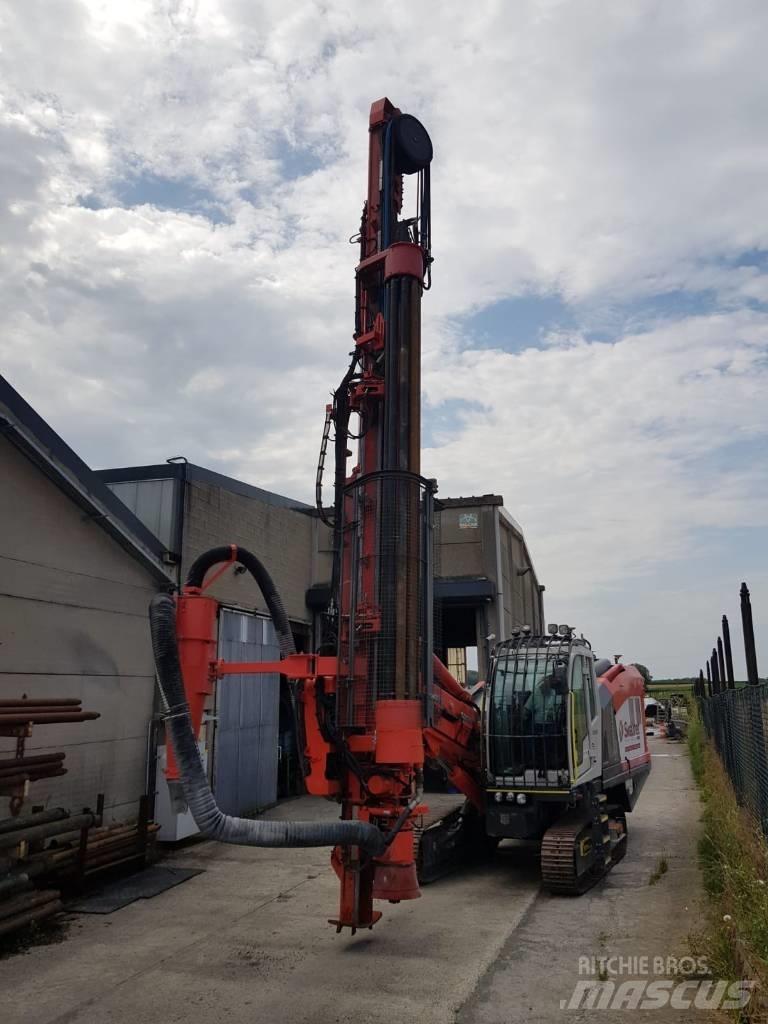 Sandvik DI 550 Εξοπλισμός επιφανειακών γεωτρήσεων