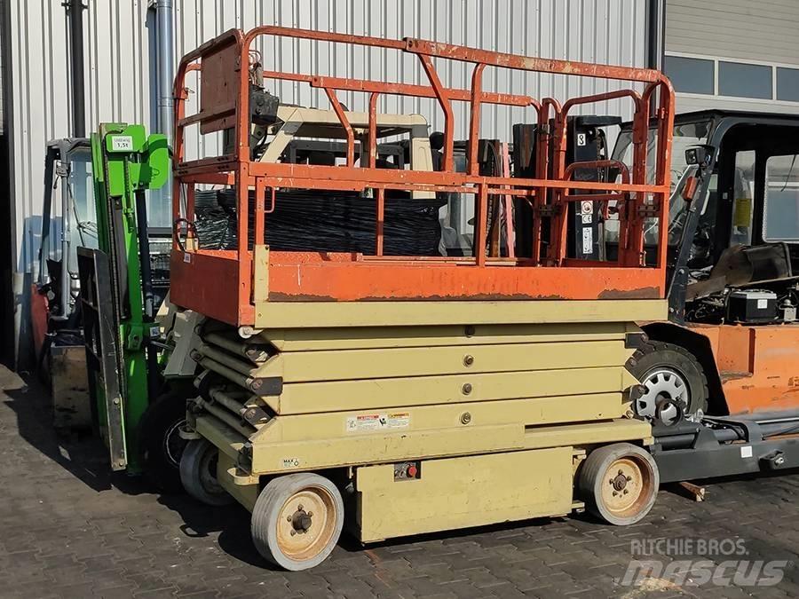 JLG 2646 E 2 Ανυψωτήρες ψαλιδωτής άρθρωσης