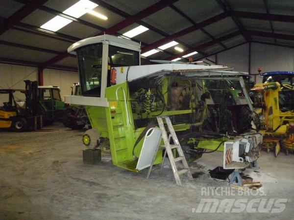 CLAAS 800 series Αξεσουάρ μηχανών σανού και χορτονομής