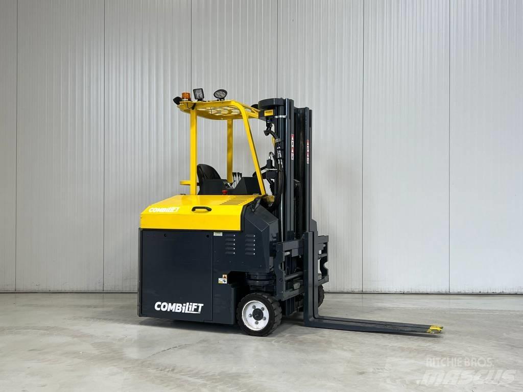 Combilift CBE3000 Ανυψωτικά στενών δρόμων 4 κατευθύνσεων