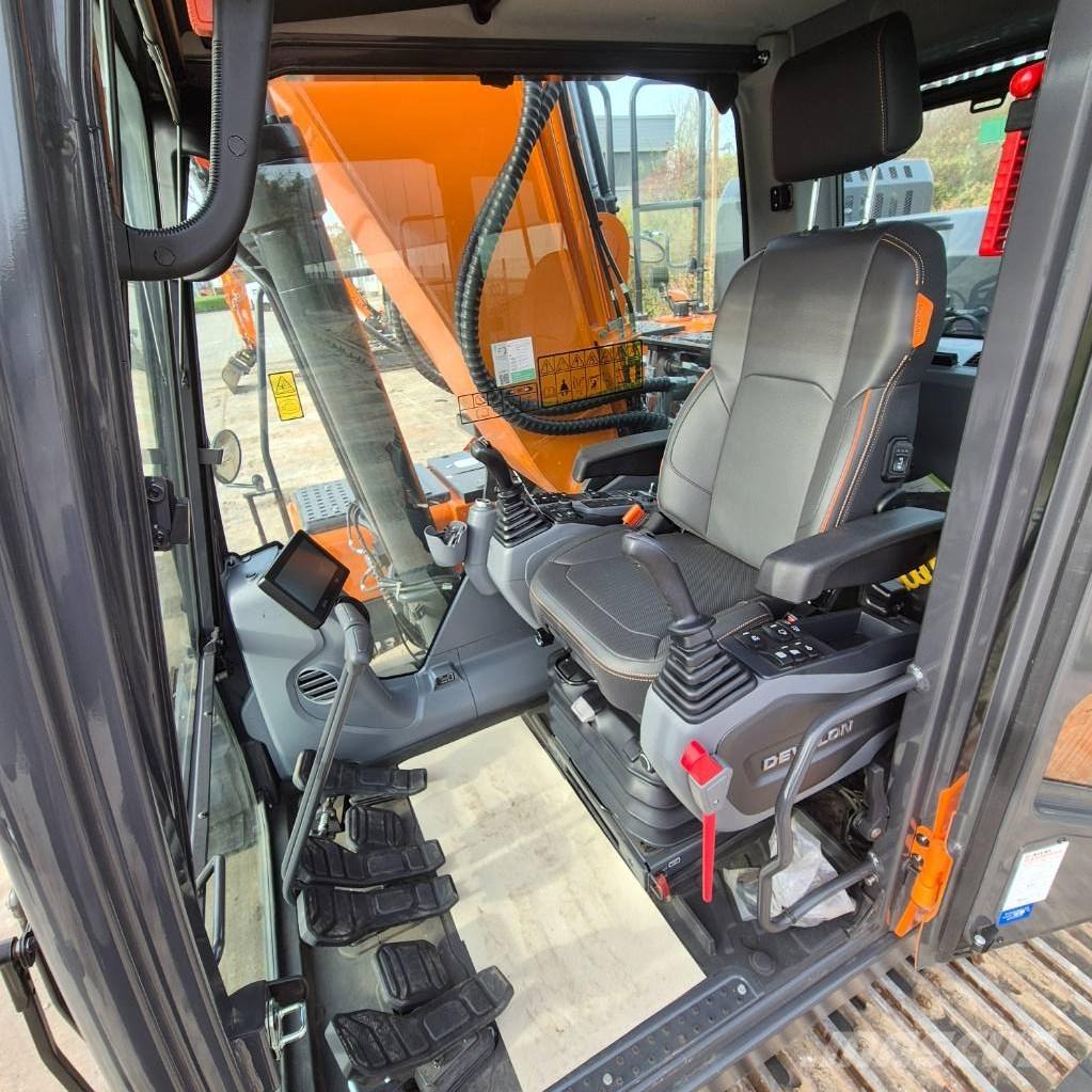 Doosan DX235LC-7 Εκσκαφείς με ερπύστριες