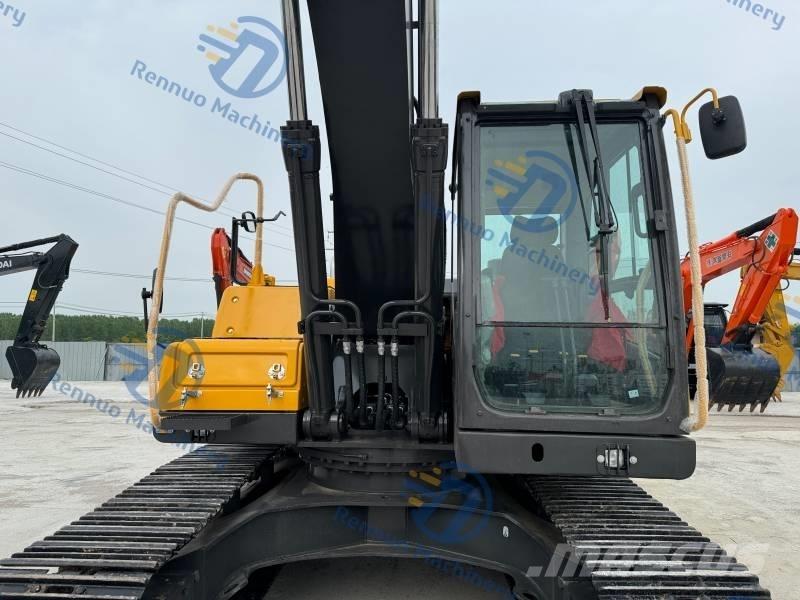Volvo EC 220 D Εκσκαφείς με ερπύστριες