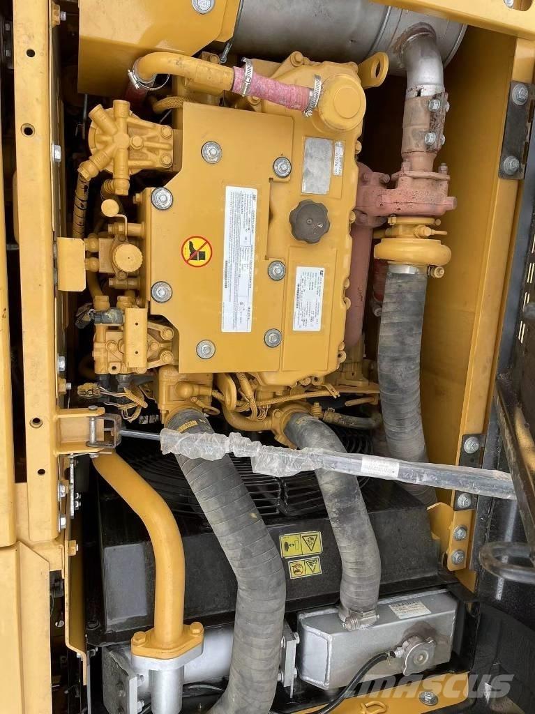 CAT 313 Εκσκαφείς με ερπύστριες