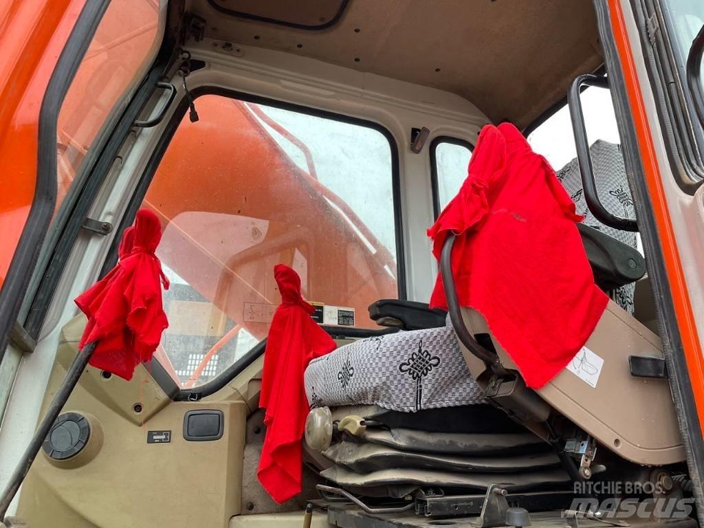 Doosan DH 220 Εκσκαφείς με ερπύστριες