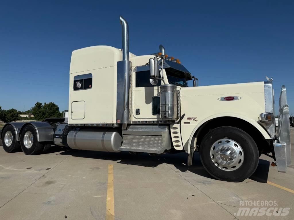 Peterbilt 389 Τράκτορες
