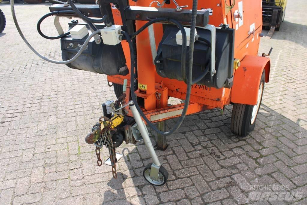 JLG 6308 AN Πύργοι προβολέων