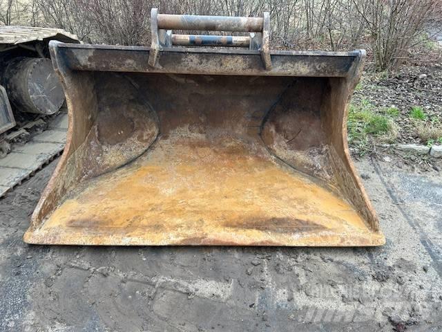 Doosan S80 Κουβάδες