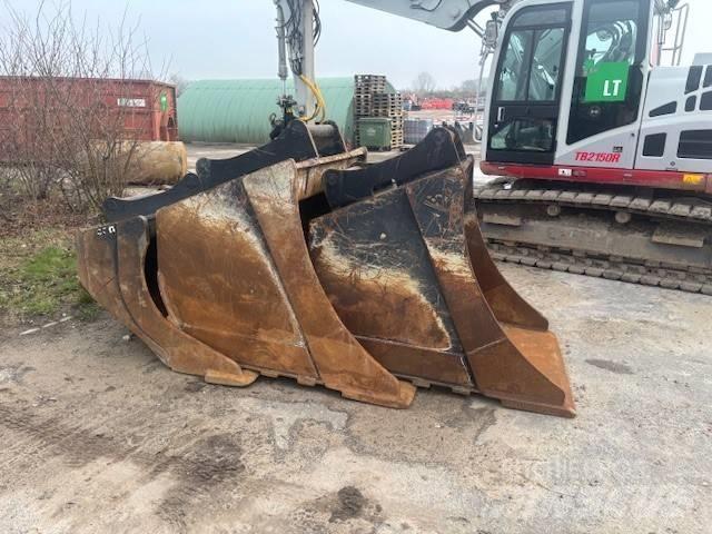 Doosan S80 Κουβάδες
