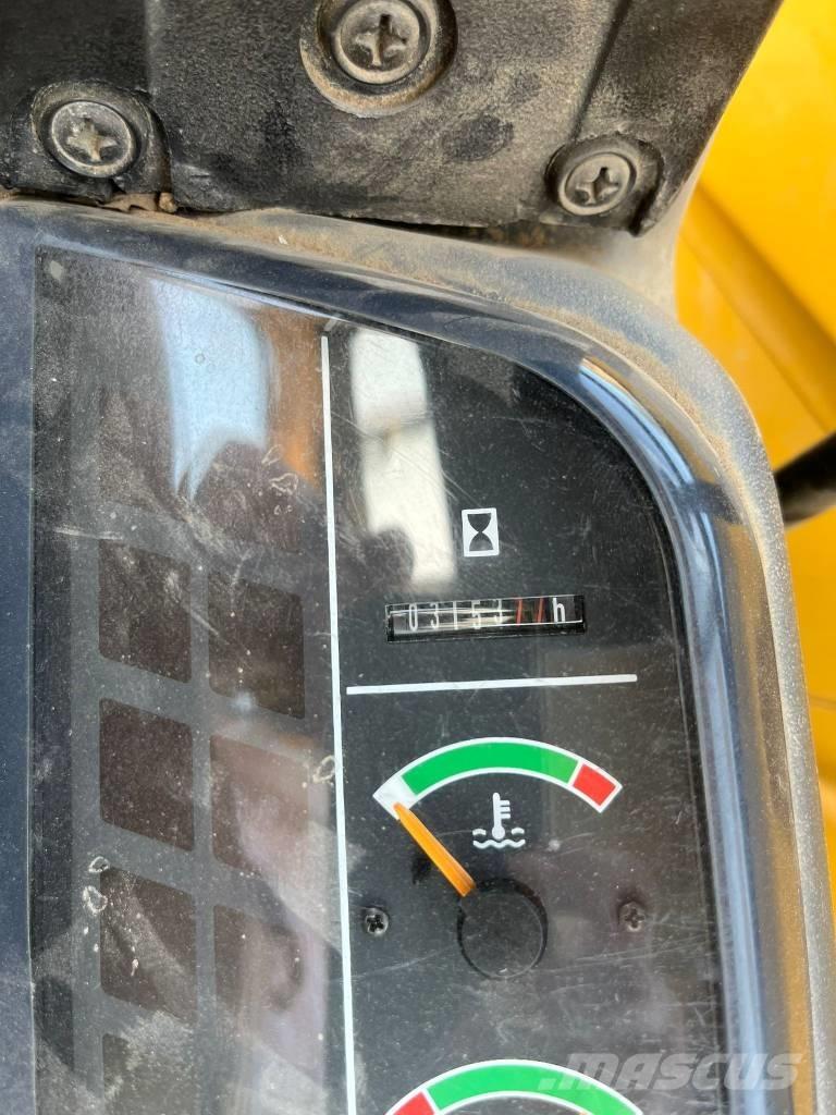 Komatsu PC 20 R-8 Εκσκαφάκι (διαβολάκι) < 7t