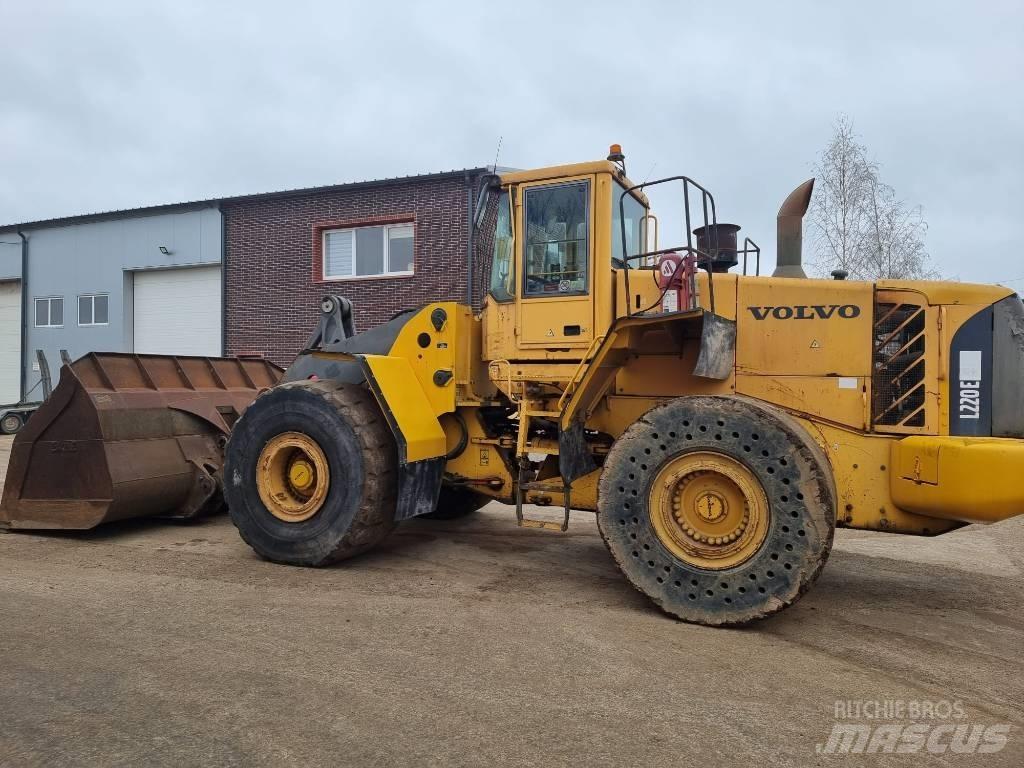 Volvo L 220 E Φορτωτές με λάστιχα (Τροχοφόροι)