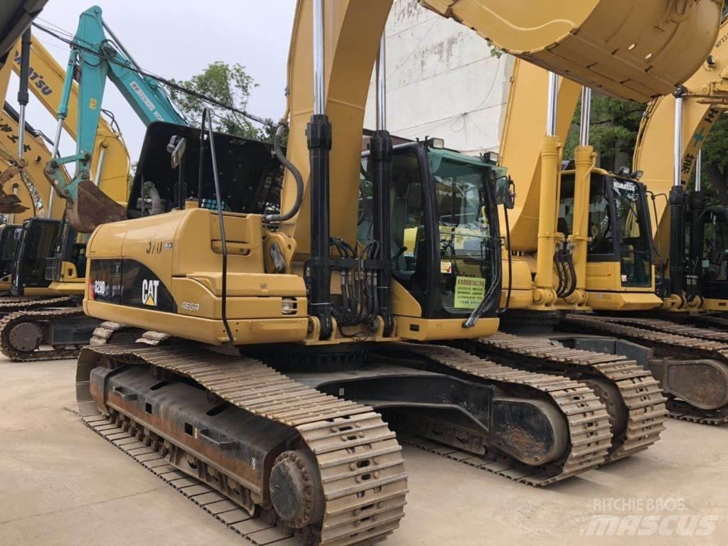 CAT 329 Εκσκαφείς με ερπύστριες