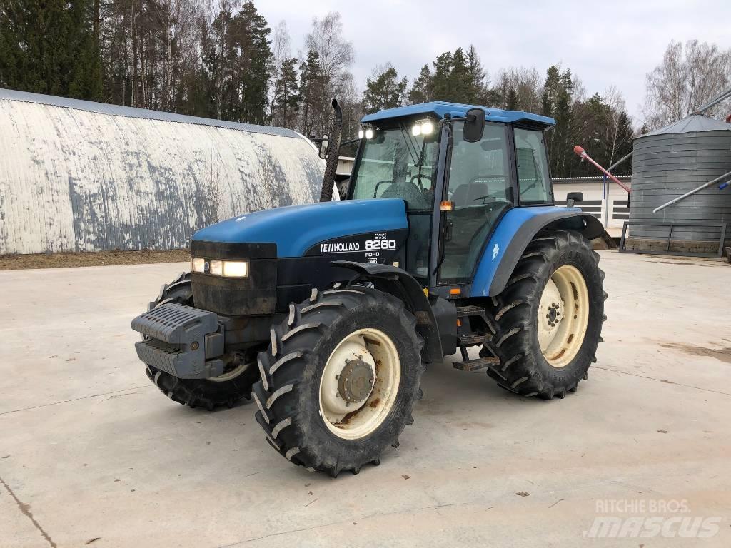 New Holland 8260 Τρακτέρ