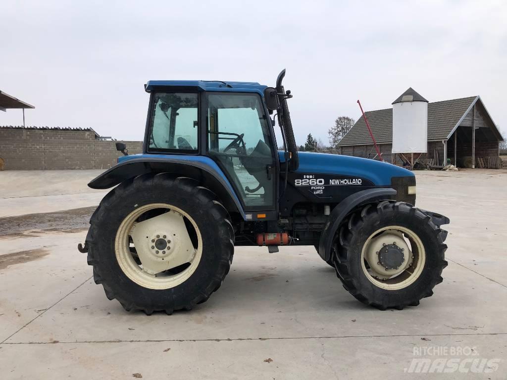 New Holland 8260 Τρακτέρ