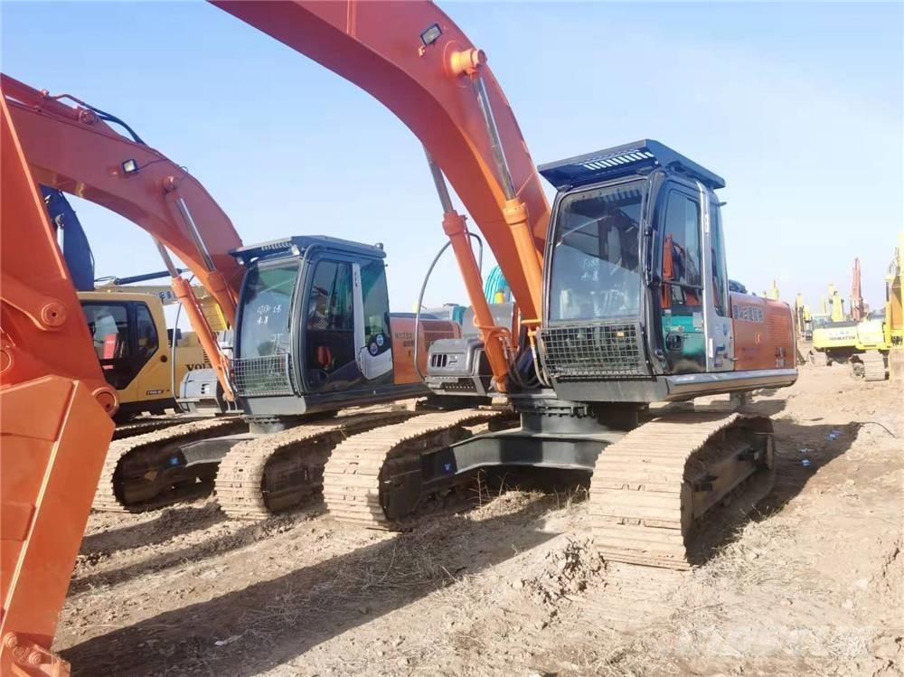 Hitachi ZX210 Εκσκαφείς με ερπύστριες