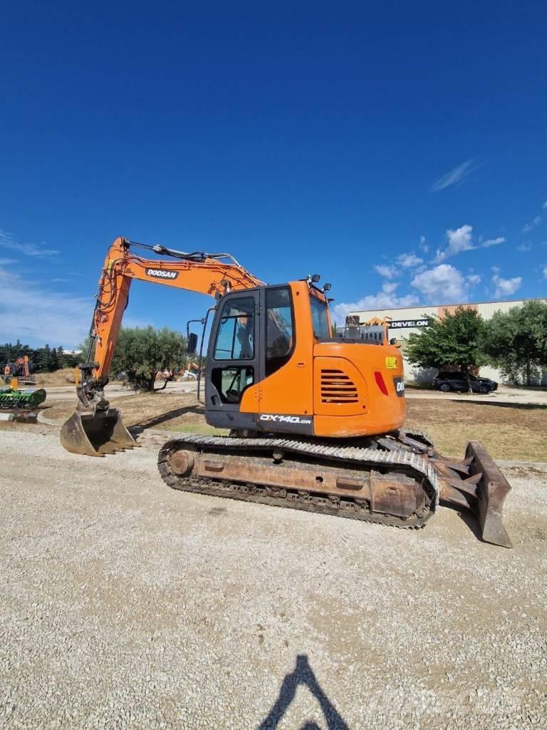 Doosan DX 140 LCR Εκσκαφείς με ερπύστριες