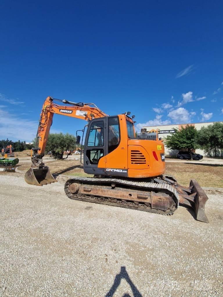 Doosan DX 140 LCR Εκσκαφείς με ερπύστριες