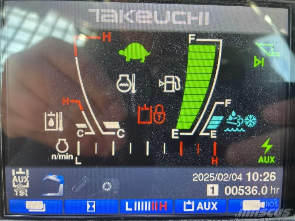 Takeuchi TL12 Φορτωτάκια