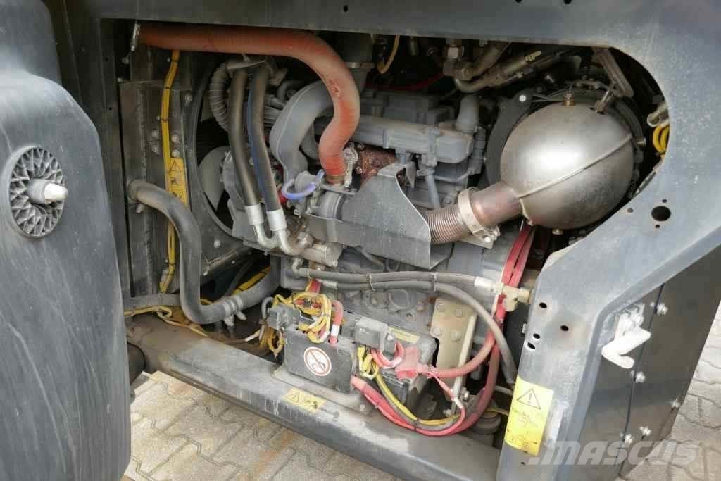 Bomag BW 174 AP-4v Οδοστρωτήρες διπλού κυλίνδρου