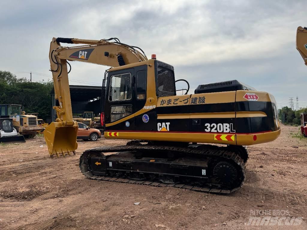 CAT 320 B L Εκσκαφείς με ερπύστριες