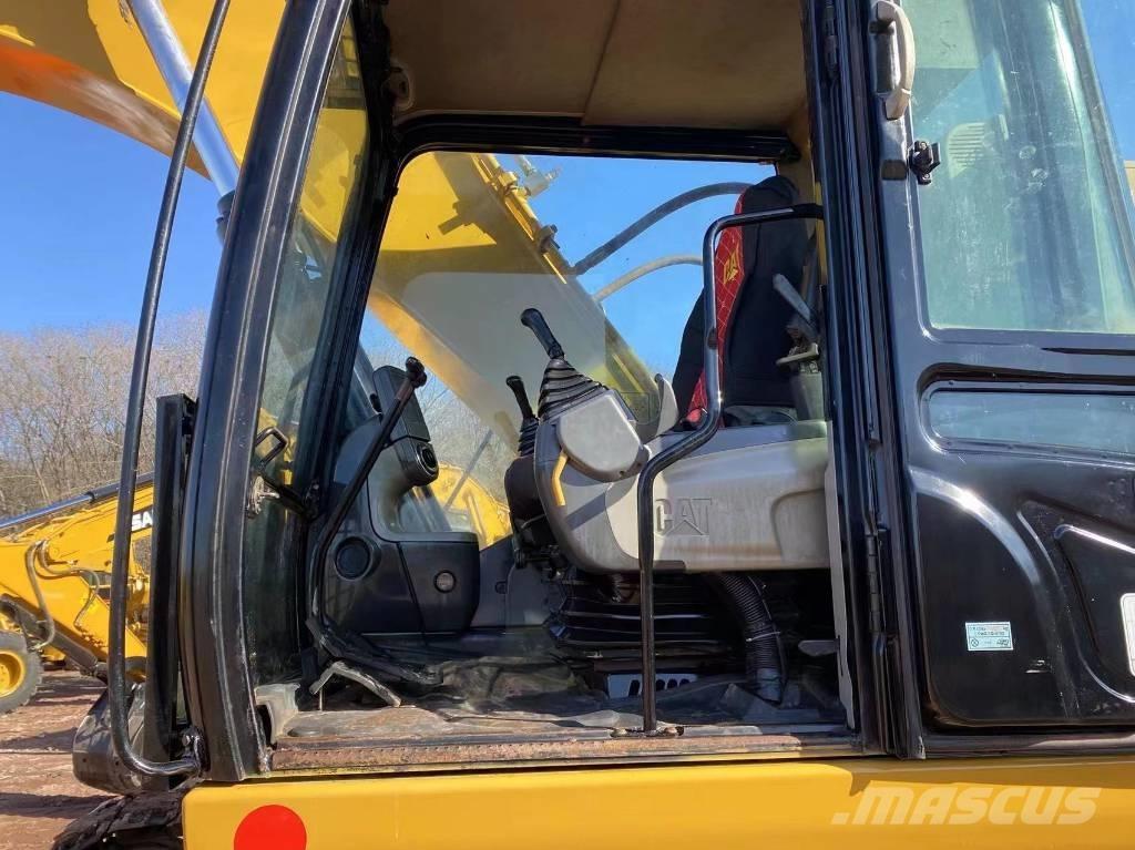 CAT 325D Εκσκαφείς με ερπύστριες