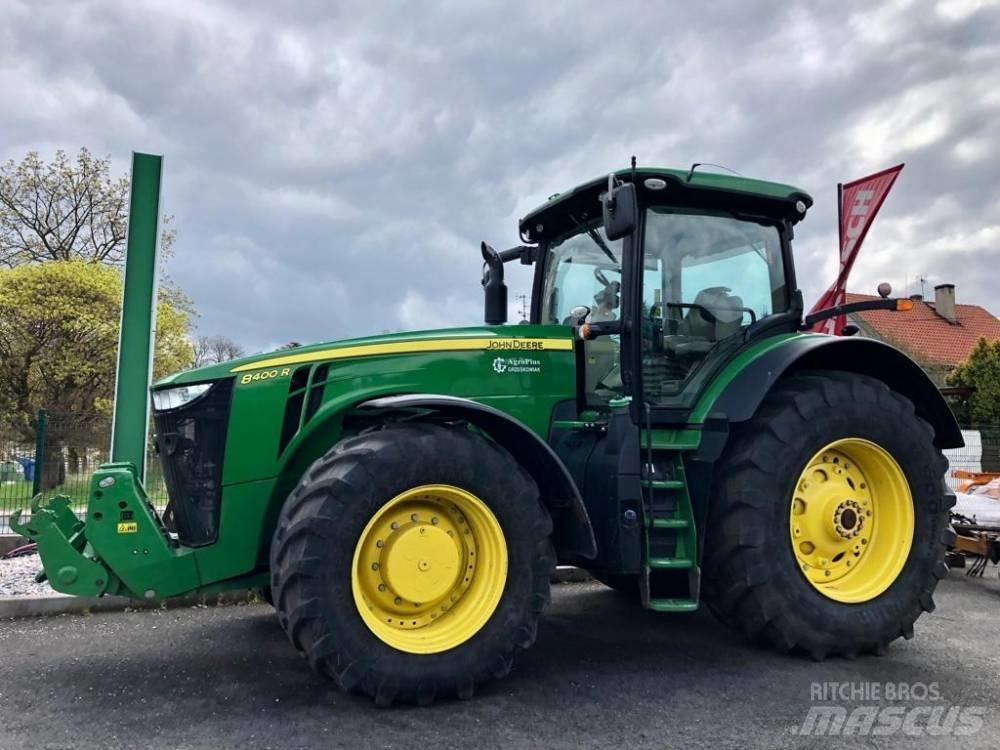 John Deere 8400 R Τρακτέρ