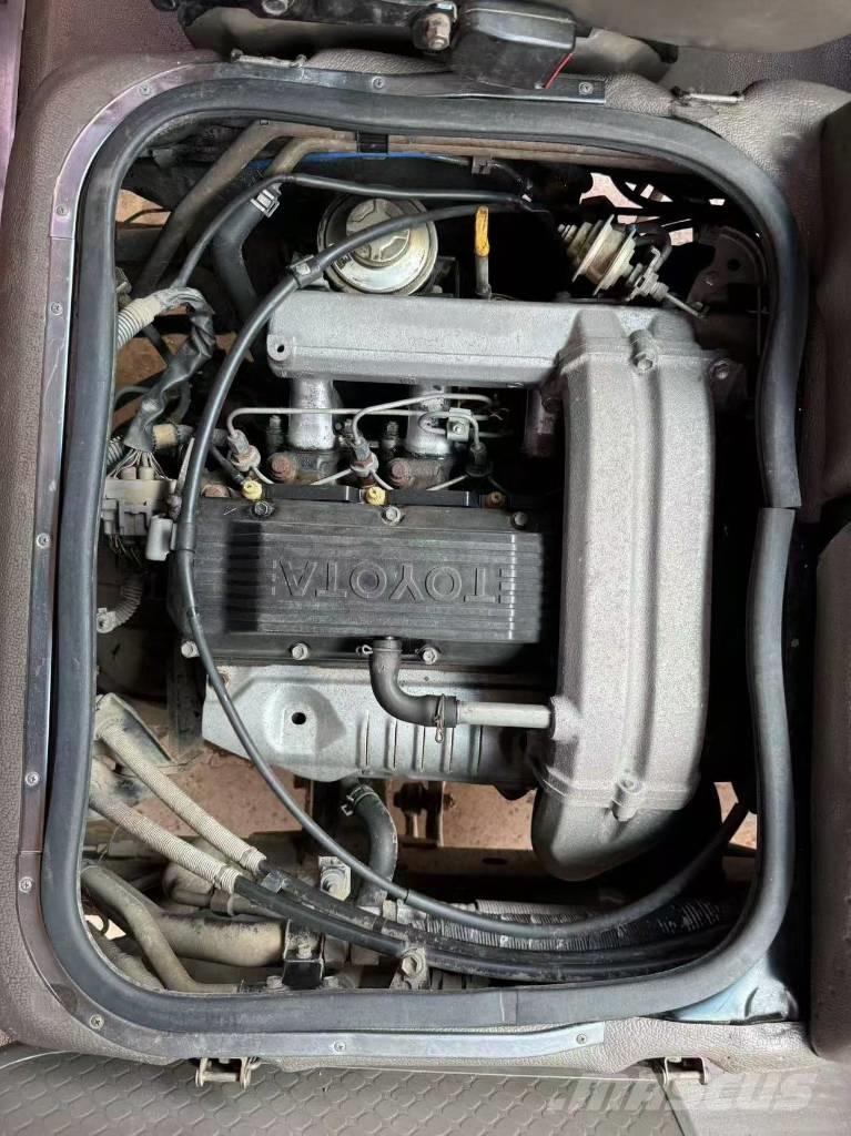 Toyota Coaster Bus Μίνι λεωφορεία