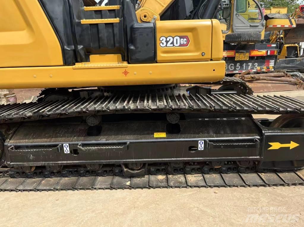 CAT 320 GC Εκσκαφείς με ερπύστριες