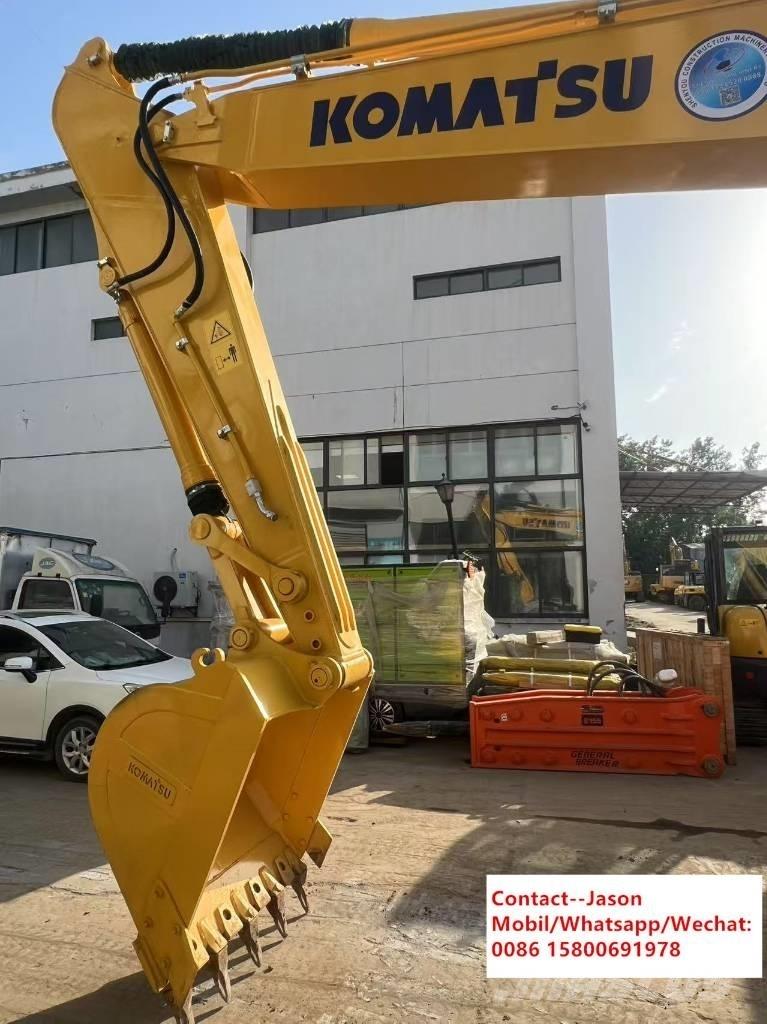 Komatsu PC 220-8 Εκσκαφείς με ερπύστριες