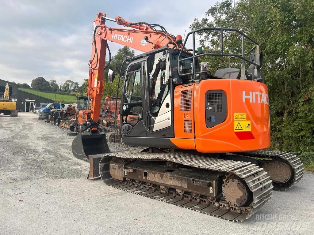 Hitachi ZX 135 US-6 Εκσκαφείς με ερπύστριες
