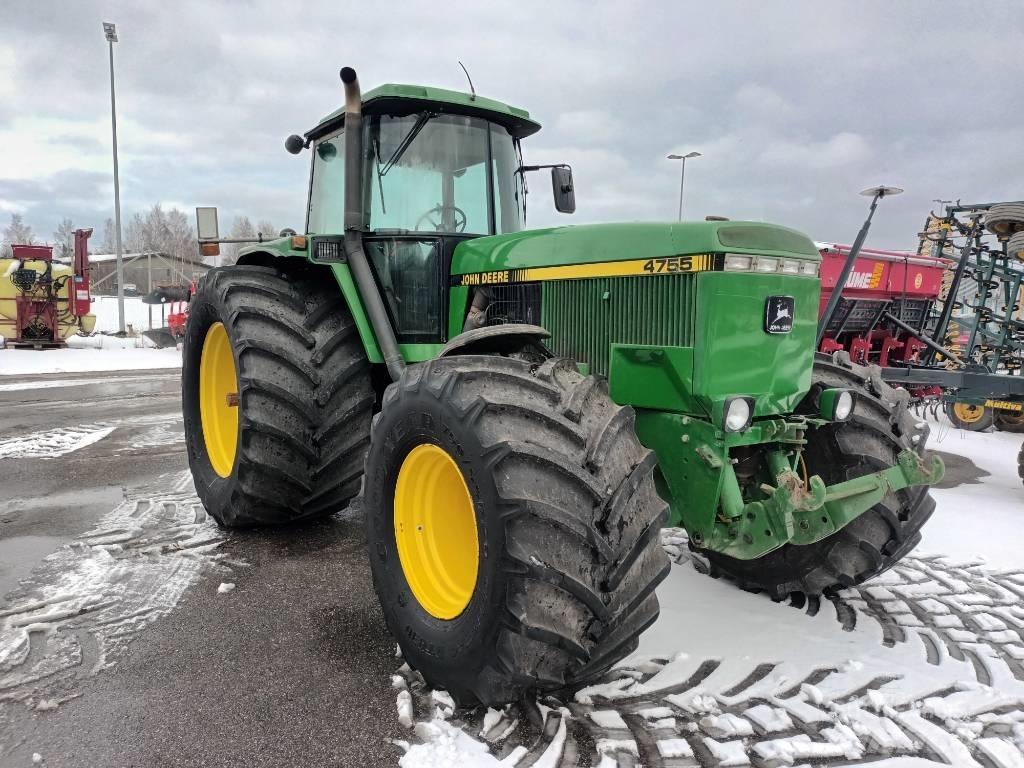 John Deere 4755 Τρακτέρ