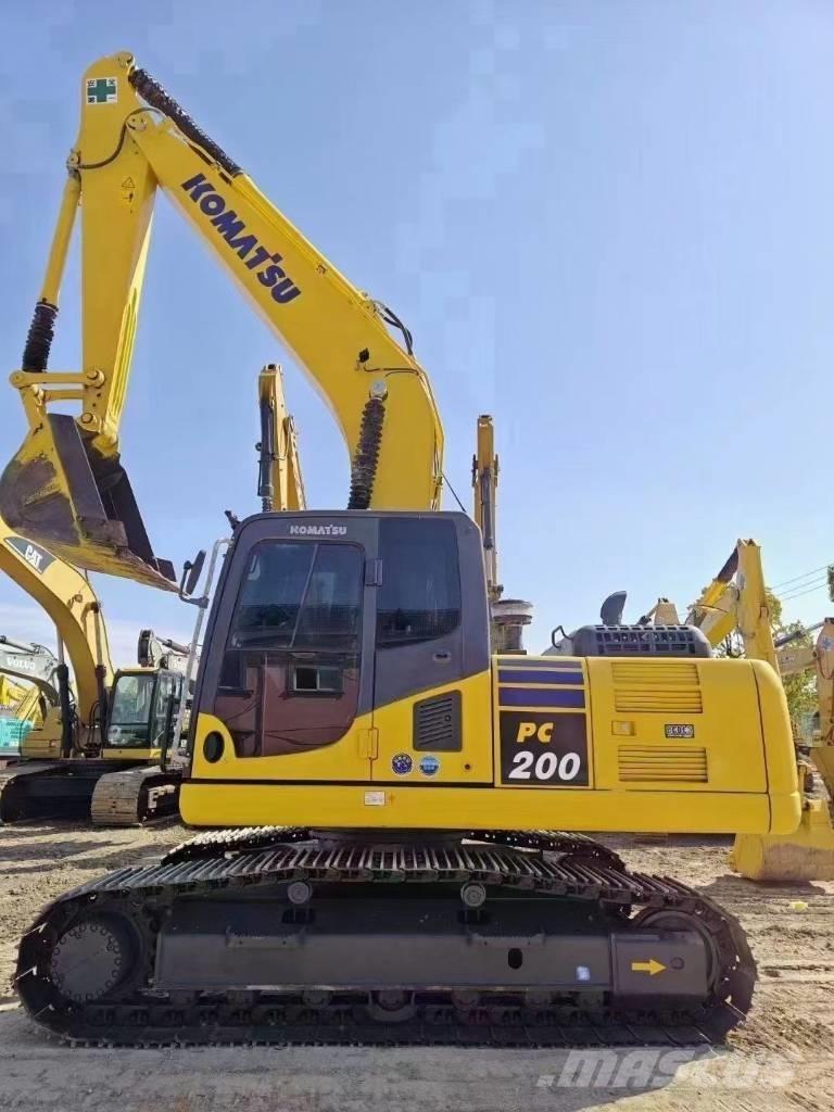 Komatsu PC 200-8 Εκσκαφείς με ερπύστριες