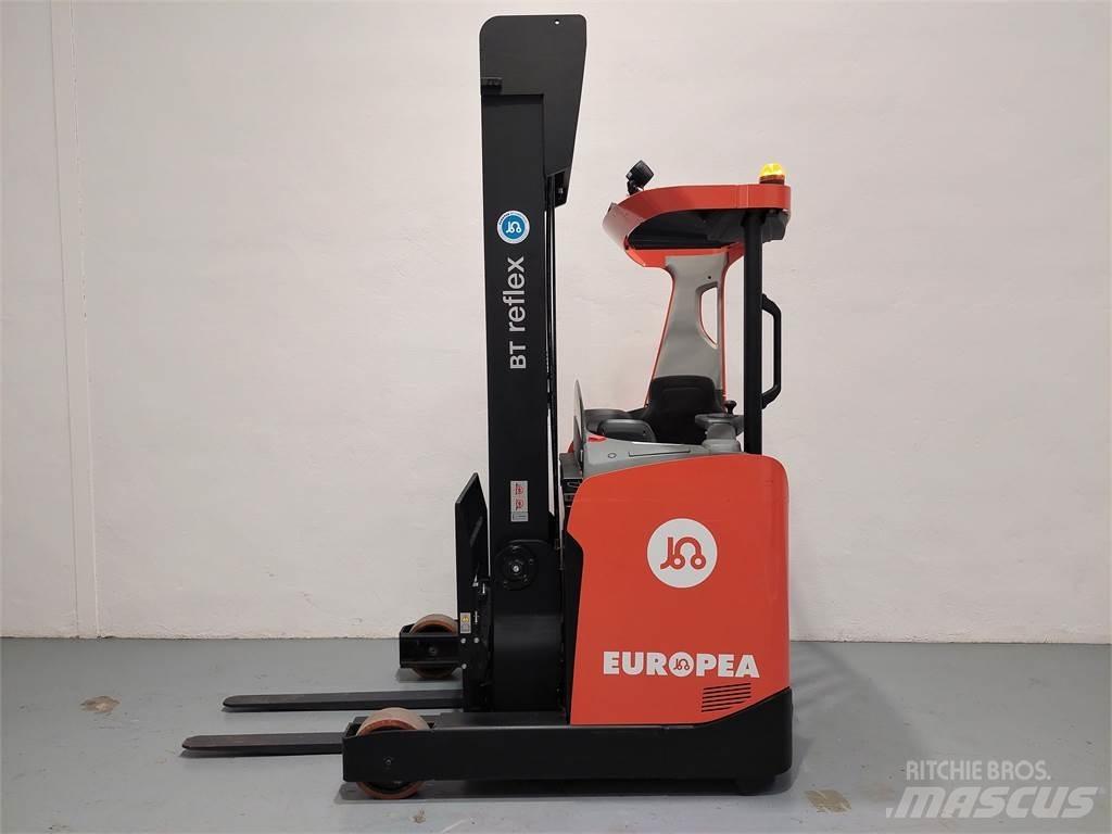 BT RRE 140 HC Ανυψωτικά στενών δρόμων