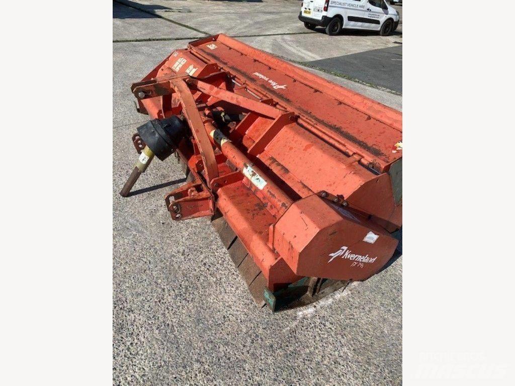 Kverneland FX 265 Χορτοκοπτικά επιβίβασης και έλξης
